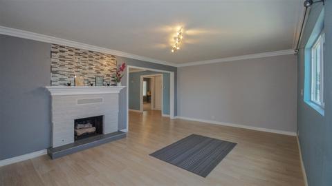 944 944 12 13th St, Imperial Beach, CA 91932 photo 3