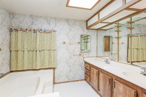1608 Desert Gln, Escondido, CA 92026 photo 15
