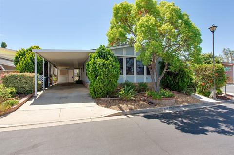 1608 Desert Gln, Escondido, CA 92026 photo 24