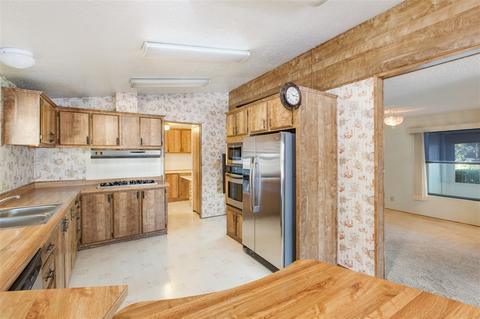 1608 Desert Gln, Escondido, CA 92026 photo 8