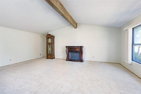 1608 Desert Gln, Escondido, CA 92026 photo 2