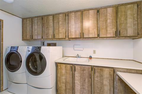 1608 Desert Gln, Escondido, CA 92026 photo 20