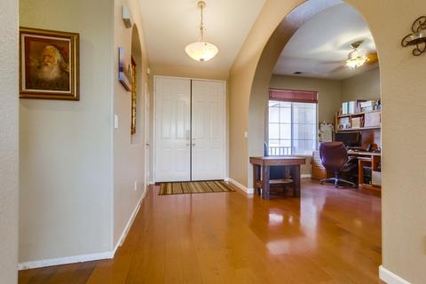 23592 Green Glen Rd, Ramona, CA 92065 photo 4