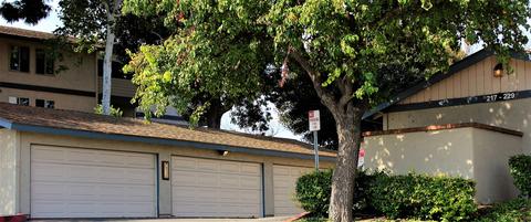 225 Stage Coach, Oceanside, CA 92057 photo 2