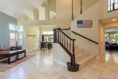 366 Moonstone Bay Dr, Oceanside, CA 92057 photo 2