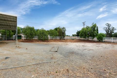 3162 Old Oak Tree Ln, Escondido, CA 92026 photo 24
