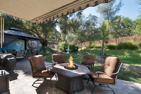 10338 Oak Ranch Ln, Escondido, CA 92026 photo 1