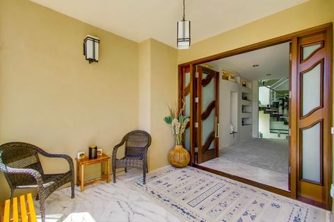 520 Glorietta Blvd, Coronado, CA 92118 photo 4