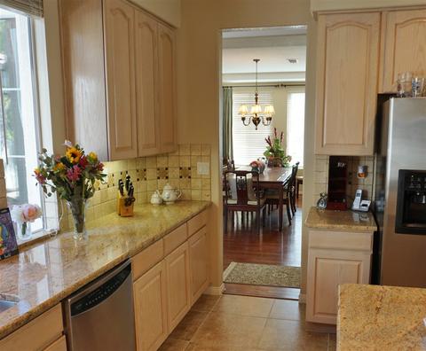 405 Zezere Dr, Oceanside, CA 92057 photo 6