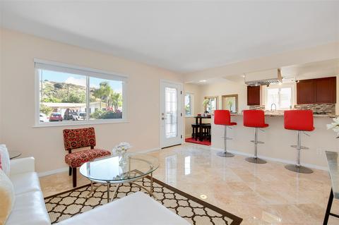 750 Teaberry St, Encinitas, CA 92024 photo 9