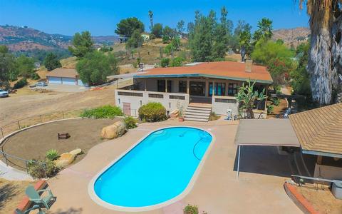 11352 Rocky Ln, Lakeside, CA 92040 photo 1