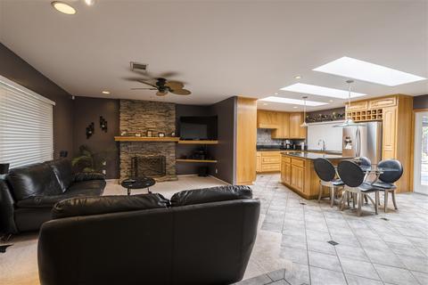 8429 Melrose Ln, El Cajon, CA 92021 photo 3