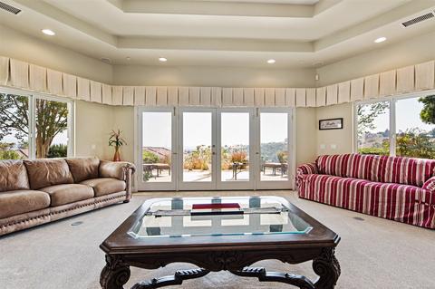 2206 Dos Lomas, Fallbrook, CA 92028 photo 1