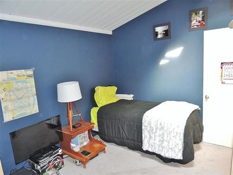 8668 Gardena Rd, Lakeside, CA 92040 photo 9