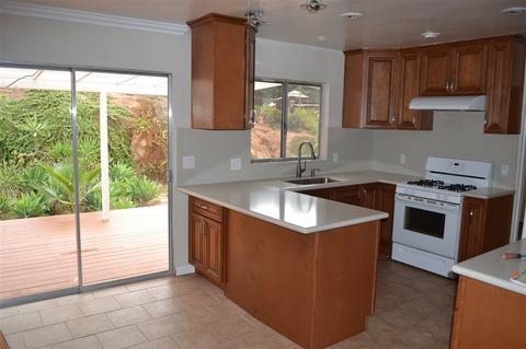 1586 Pepper Dr, El Cajon, CA 92021 photo 7
