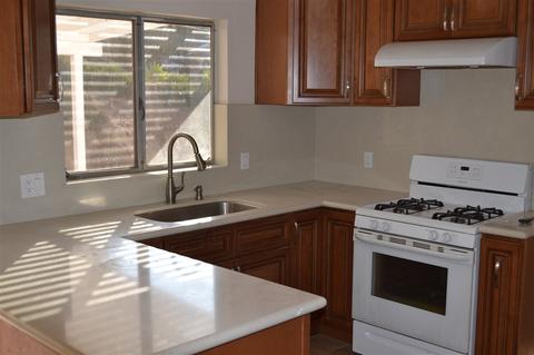 1586 Pepper Dr, El Cajon, CA 92021 photo 2