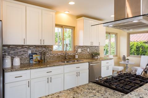 1725 Avocado Rd, Oceanside, CA 92054 photo 5