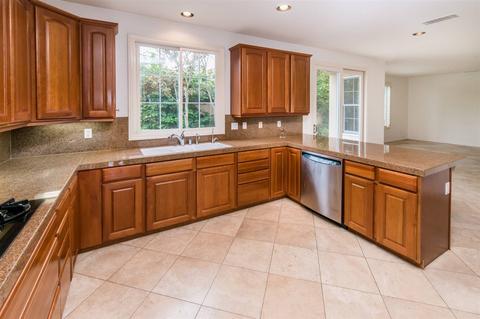 1348 Caminito Balada, La Jolla, CA 92037 photo 1