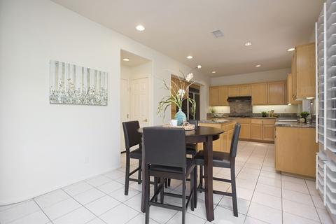 8142 Gilman Ct, La Jolla, CA 92037 photo 10
