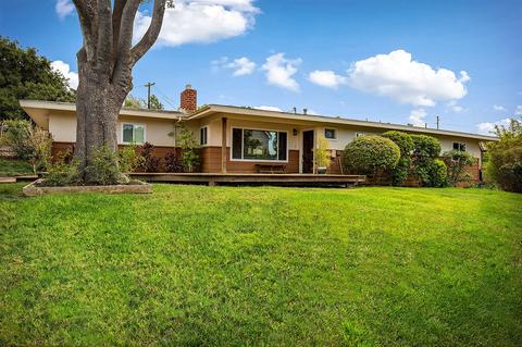 441 Clarence Ln, Escondido, CA 92029 photo 1