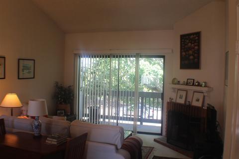 8362 Via Sonoma #E, La Jolla, CA 92037 photo 6
