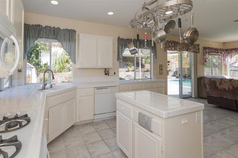 8247 E County Dr, El Cajon, CA 92021 photo 8