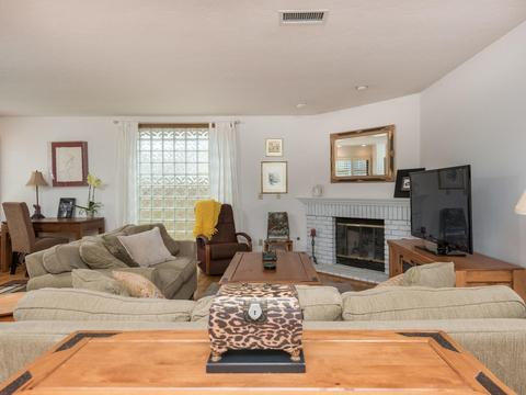 366 Westbourne St, La Jolla, CA 92037 photo 5