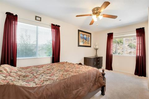 10276 Valley Waters Dr, Spring Valley, CA 91978 photo 17