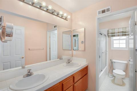 10276 Valley Waters Dr, Spring Valley, CA 91978 photo 21