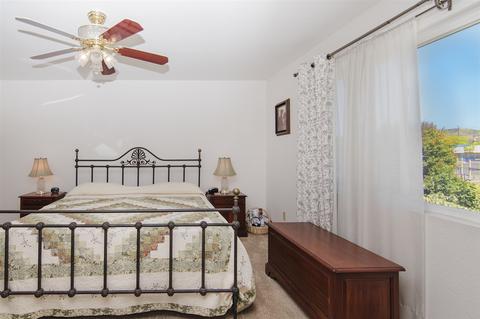 10886 Hillcreek Rd, Santee, CA 92071 photo 12