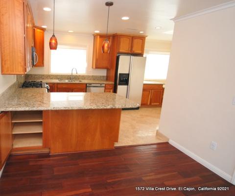 1572 Villa Crest Dr, El Cajon, CA 92021 photo 5