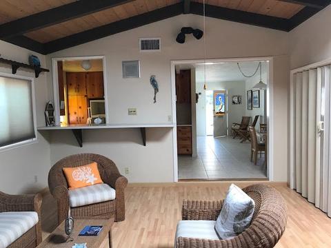 135 Juniper Ave, Carlsbad, CA 92008 photo 13