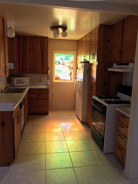 135 Juniper Ave, Carlsbad, CA 92008 photo 10