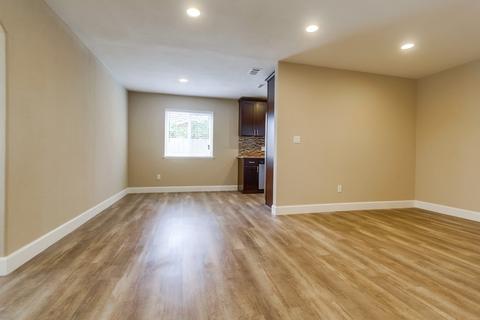 626 Parker St, Oceanside, CA 92057 photo 8