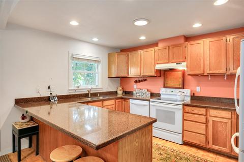 302 San Roque Dr, Escondido, CA 92025 photo 4