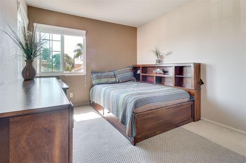 2756 Avalon Ave, Carlsbad, CA 92010 photo 19