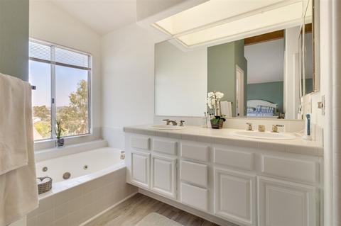 2756 Avalon Ave, Carlsbad, CA 92010 photo 15