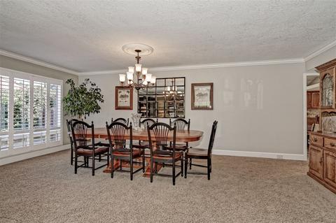 1917 Maplebrook Ct, El Cajon, CA 92019 photo 4