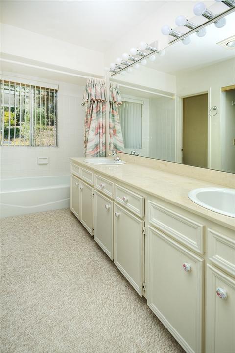 3197 Via De Caballo, Encinitas, CA 92024 photo 1