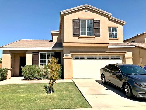 998 Palmview Ave, El Centro, CA 92243 photo 1