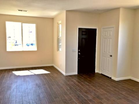 998 Palmview Ave, El Centro, CA 92243 photo 3