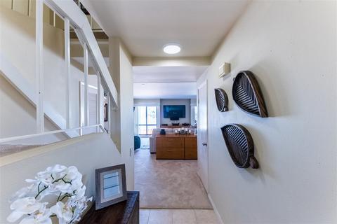 7550 Eads Ave #308, La Jolla, CA 92037 photo 3