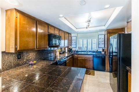7550 Eads Ave #308, La Jolla, CA 92037 photo 10