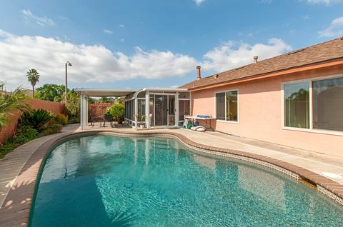 9121 Maranda Dr, Santee, CA 92071 photo 2