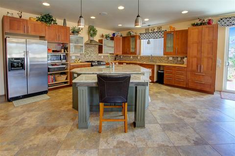 5737 Moorefield Dr, El Cajon, CA 92019 photo 8