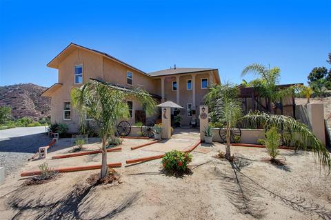 5737 Moorefield Dr, El Cajon, CA 92019 photo 1