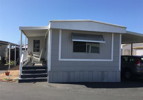 121 Sherri Ln, Oceanside, CA 92054 photo 9
