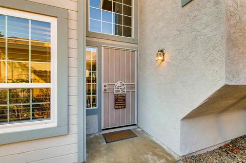 1960 Tecate Gln, Escondido, CA 92029 photo 2