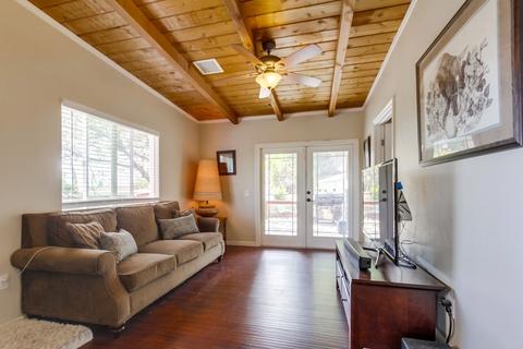 11813 Altadena Rd, Lakeside, CA 92040 photo 14
