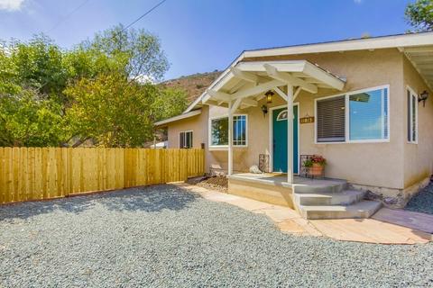 11813 Altadena Rd, Lakeside, CA 92040 photo 2